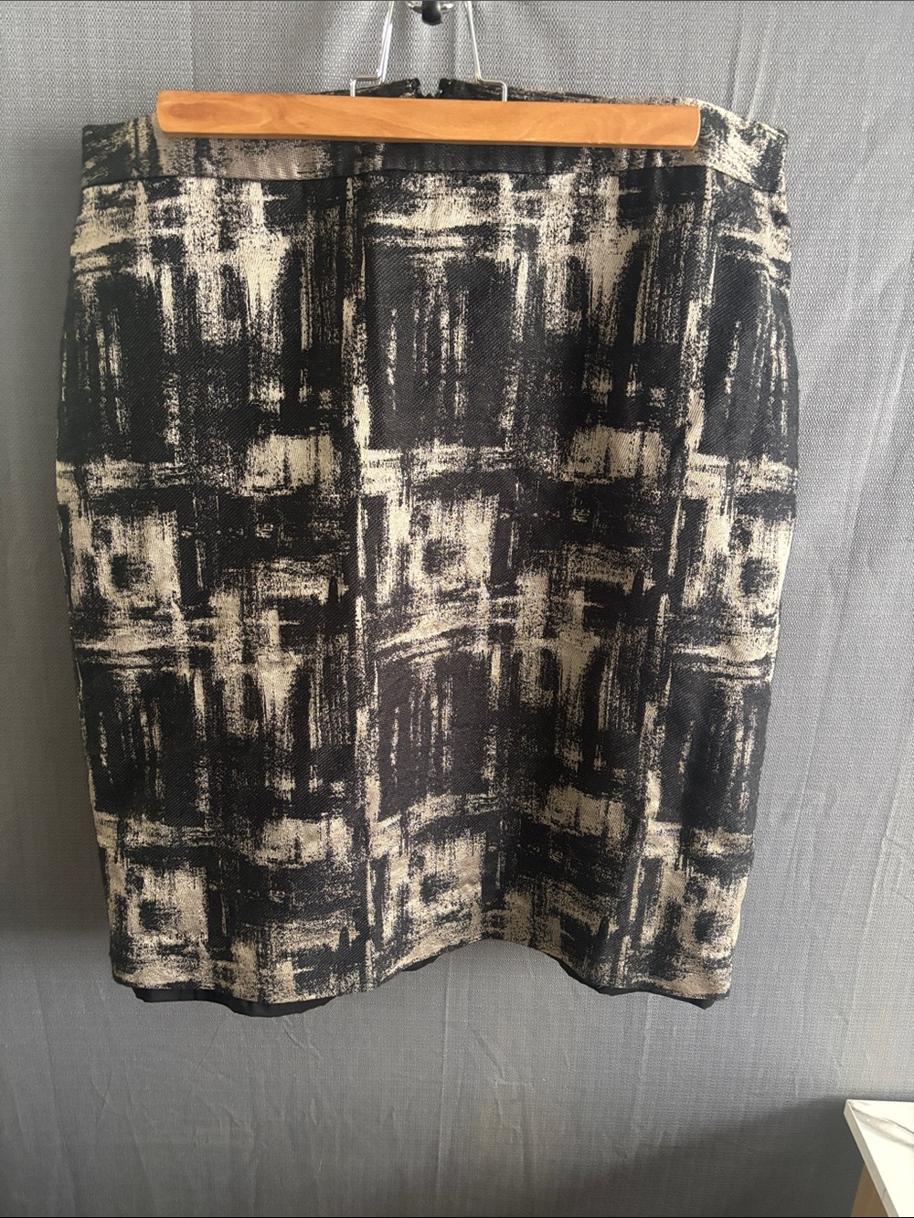 Talbots modern pencil skirt